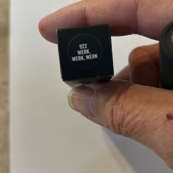 MAC Lipstick - Picture 3 of 3